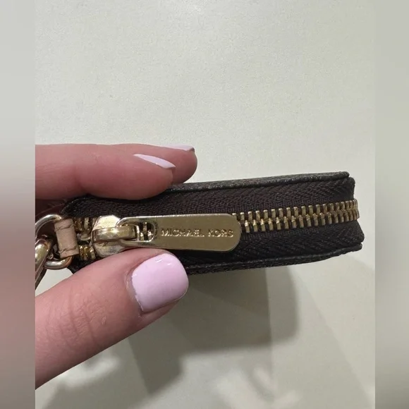 Michael Kors Monogram Wallet - Picture 3 of 13